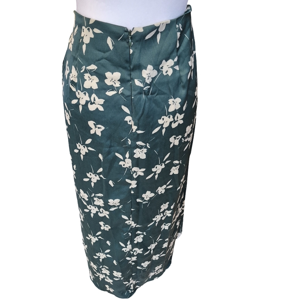 Urban Outfitters Asymmetrical Green Floral Skirt - Picture 4 of 7